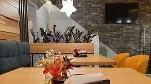 Різноманіття деталей в дизайні піцерії Атлантида